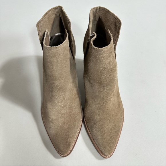 Dolce Vita Womens Sz 10 Boots Spade Tan Suede Block Heel Pull On Ankle Booties - Picture 7 of 12
